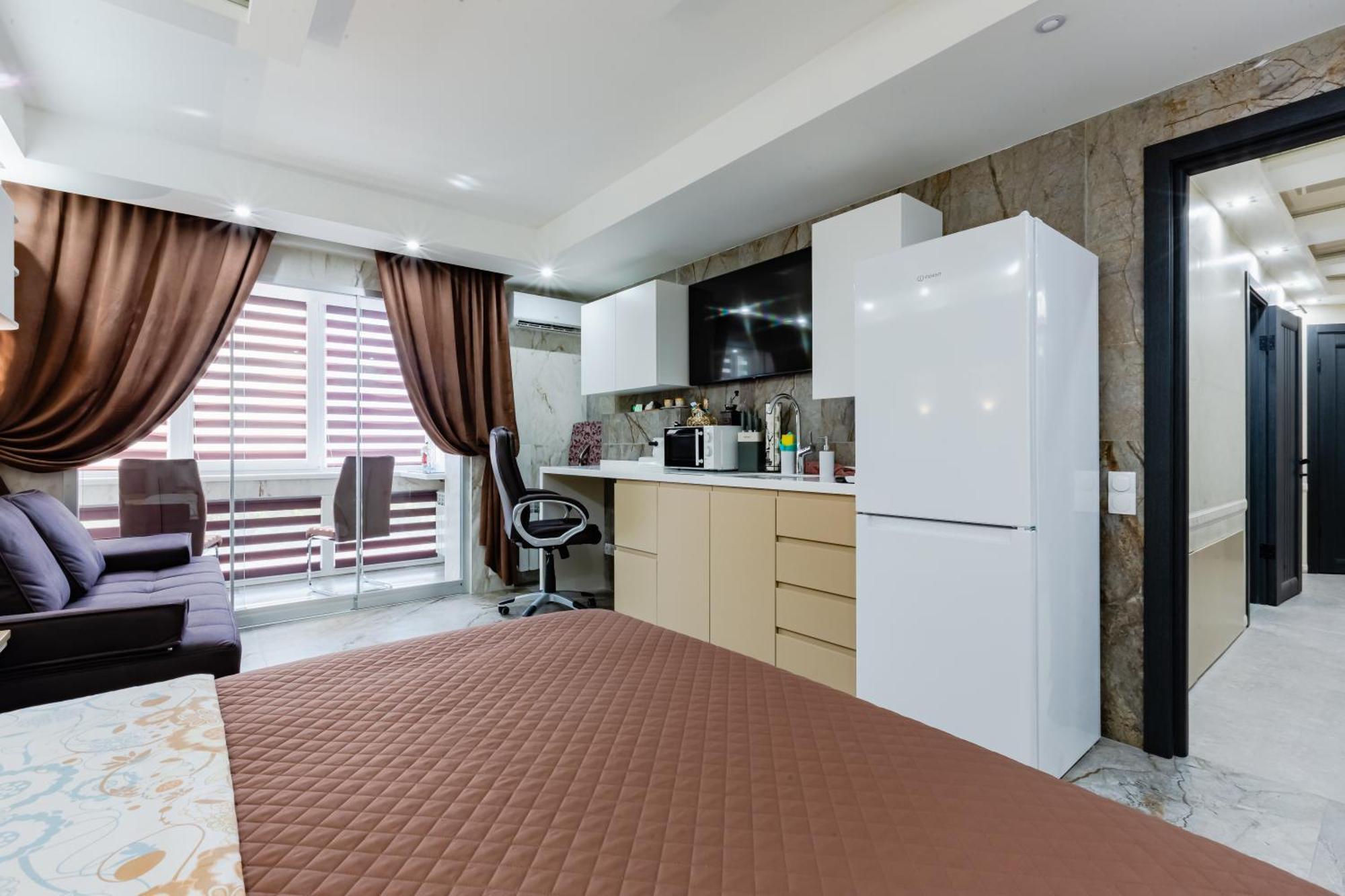 Luxury Apartment With Pool And Hammam Kyiv Exterior photo