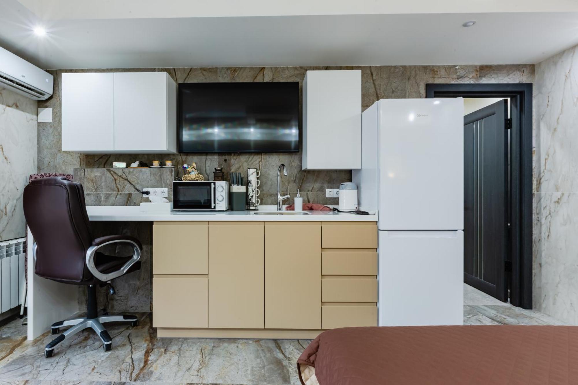 Luxury Apartment With Pool And Hammam Kyiv Exterior photo